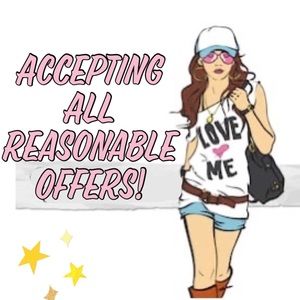 ACCEPTING | All Reasonable Offers✨